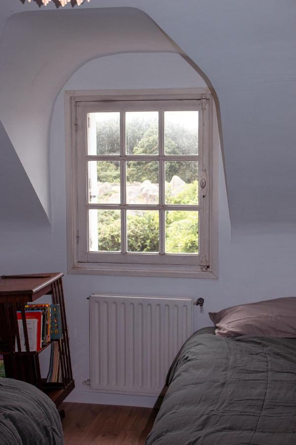 Maison Vue Sur Les Alignements De - Les Glycines Holiday home